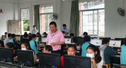 對口幫扶|深圳市高級中學(xué)支教教師丁輝 以技術(shù)為橋，以校為家，守護(hù)陂頭中學(xué)的數(shù)字化未來